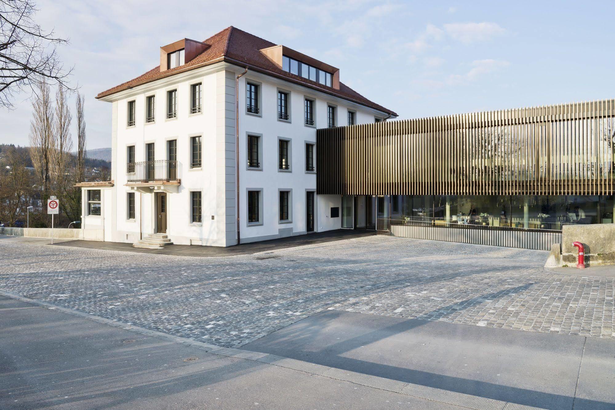 Hotel Kettenbruecke アーラウ エクステリア 写真